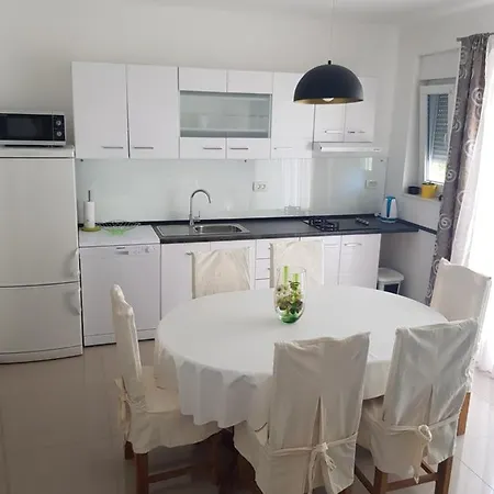 Apartment Zrno *