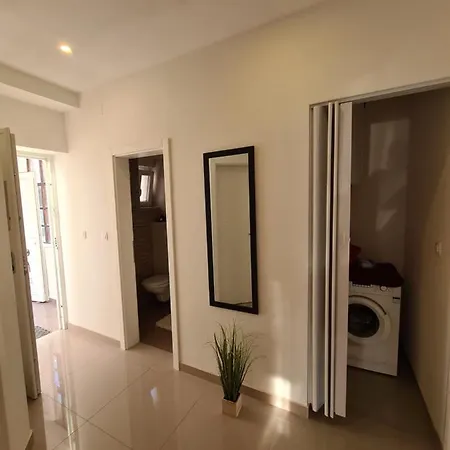 Zrno Apartman *